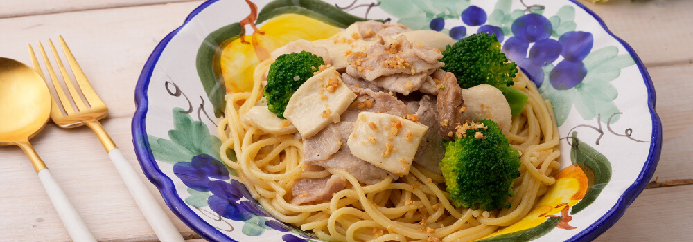 豚肉ときのこのパスタ