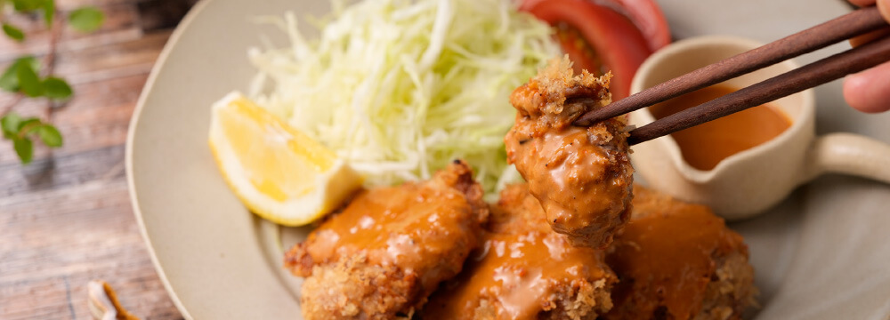 ヒレカツコク辛ねりごまソース