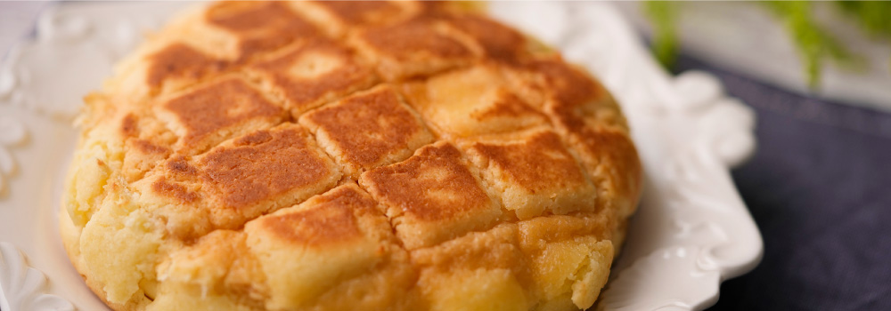 きなこスプレッド入メロンパンホットサンド