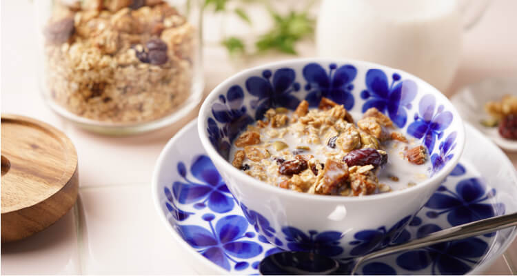 グラノーラ～きなこアーモンドミルクがけ～