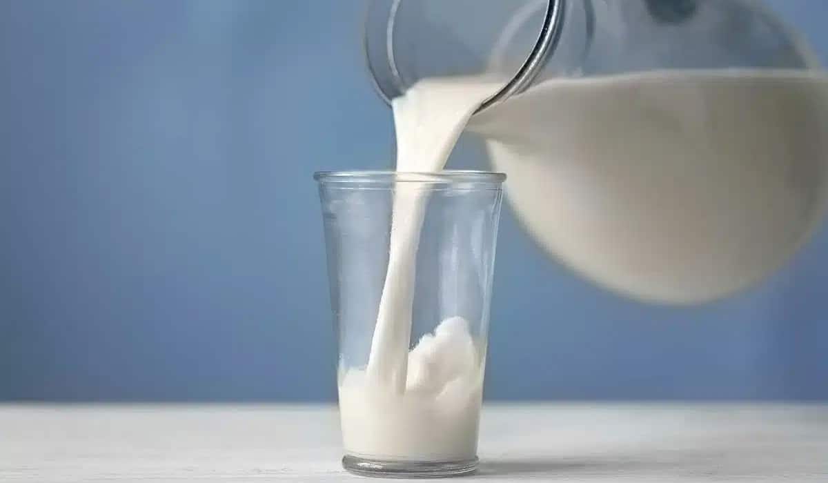 牛乳